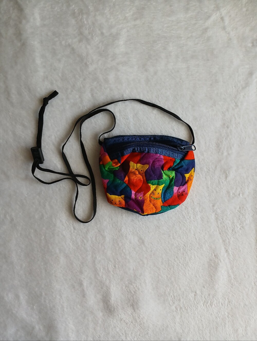 Itty Bitty Kitty Shoulder Bag